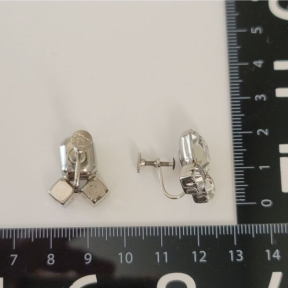 Vintage Coro Earrings Silver Tone Clear Crystal Screwback Earrings #1099 - Picture 13 of 14